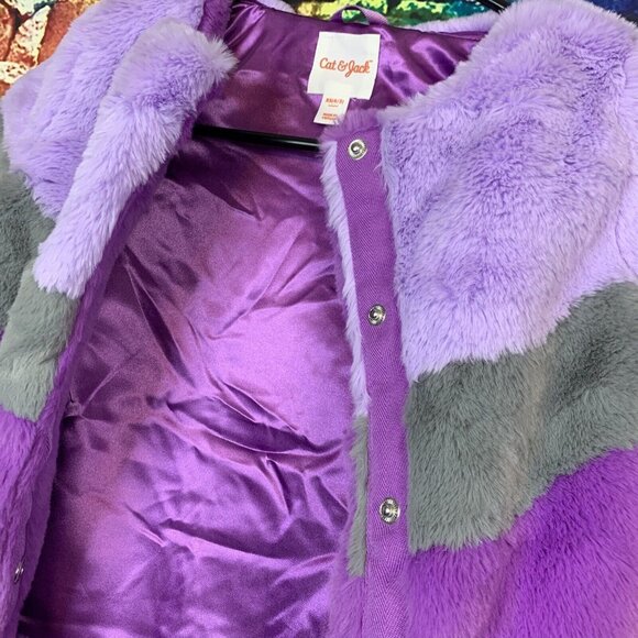Cat & Jack Girls XS 4/5 Purple Gray Color Block Fuzzy Jacket Stripe - Picture 5 of 6